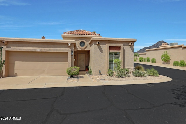 view of front facade with a garage