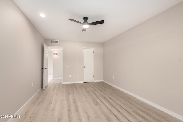unfurnished bedroom with light wood-style flooring, baseboards, visible vents, recessed lighting, and a ceiling fan