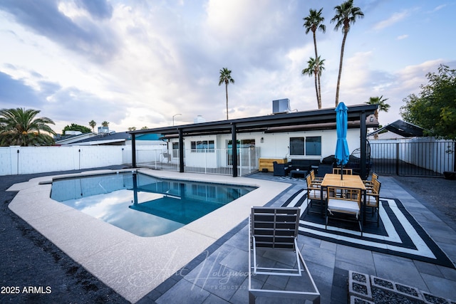 view of swimming pool featuring a patio