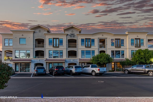 7297 N Scottsdale Rd Unit 1004, Paradise Valley AZ, 85253, 4 bedrooms, 4 baths townhouse for sale