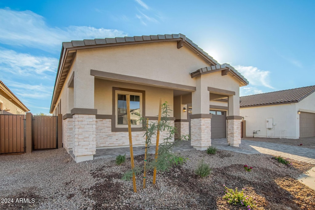 view of front of home