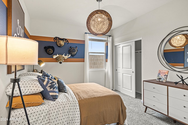 bedroom featuring carpet floors