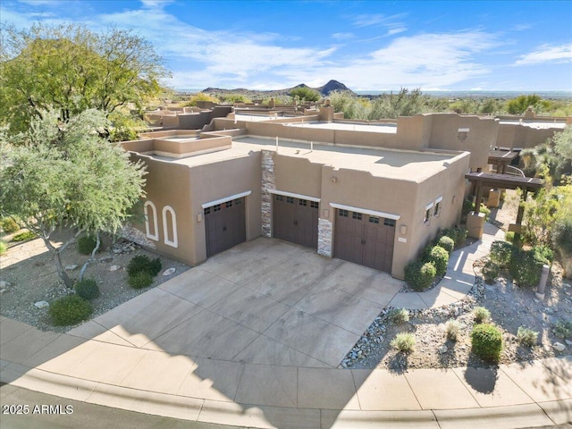 view of front of home with a mountain view