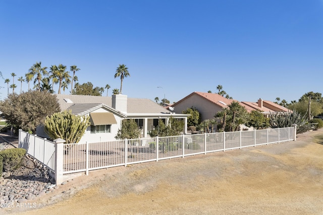 view of front of property