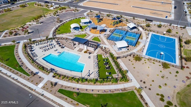 10155 W Columbus Ave, Avondale, AZ 85392 - bird's eye view of a pool