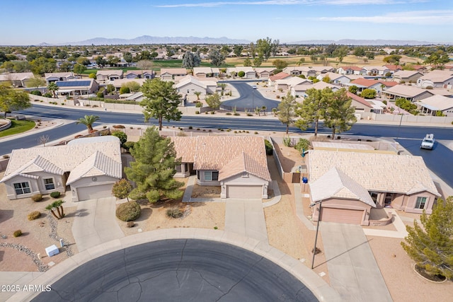 bird's eye view with a mountain view