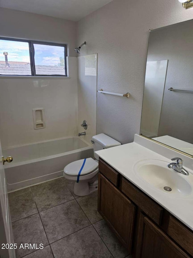 4613 W Fawn Dr, Laveen, AZ 85339 - full bath featuring shower / bathtub combination, tile patterned floors, vanity, and toilet