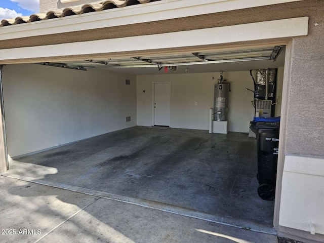 4613 W Fawn Dr, Laveen, AZ 85339 - garage with heating unit and water heater