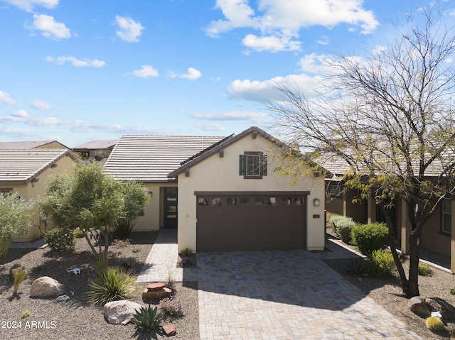 view of front of house featuring a garage