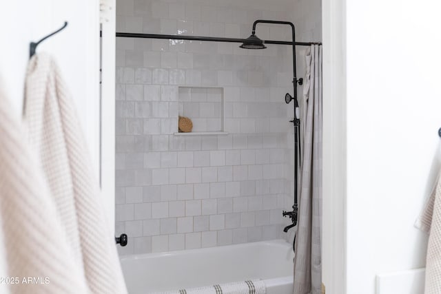 2982 S Holguin Way, Chandler, AZ 85286 - full bathroom with shower / bath combination with curtain