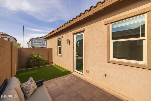 2343 E Kelly Dr, Gilbert, AZ 85298 - fenced backyard featuring a patio area
