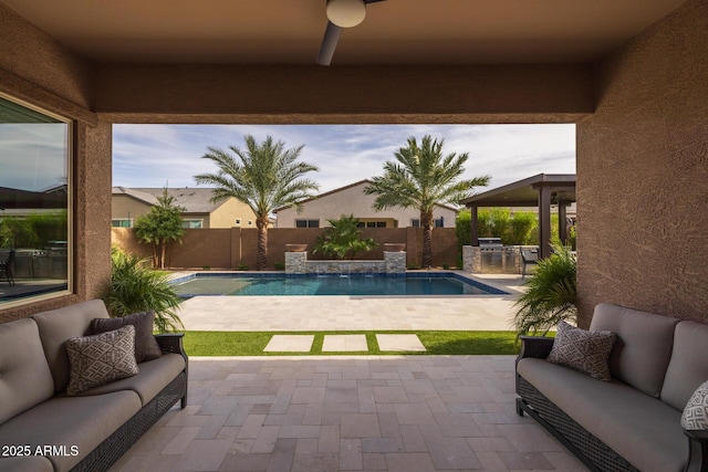 2343 E Kelly Dr, Gilbert, AZ 85298 - view of pool featuring an outdoor hangout area, a patio area, and a fenced backyard