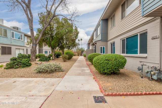 2608 W Berridge Ln Unit 220, Phoenix, AZ 85017 - view of community
