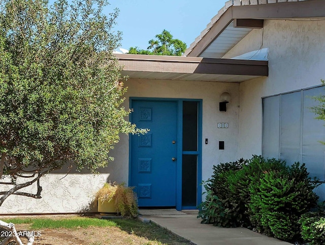 view of entrance to property