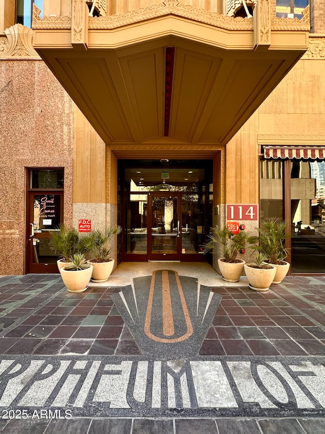 114 W Adams St Unit 907, Phoenix, AZ 85003 - property entrance with a tiled roof