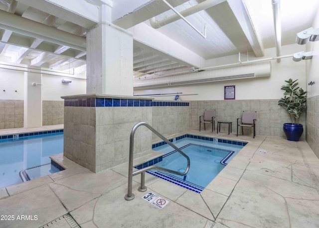 114 W Adams St Unit 907, Phoenix, AZ 85003 - view of indoor pool