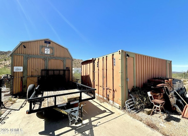 view of outbuilding