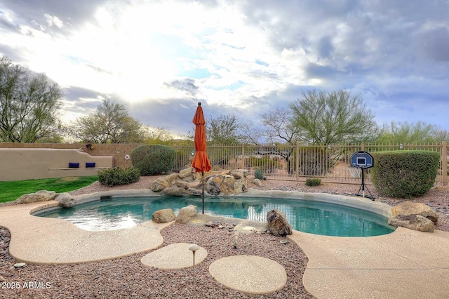 21840 N 43rd St, Phoenix, AZ 85050 - view of swimming pool featuring a fenced in pool and a fenced backyard