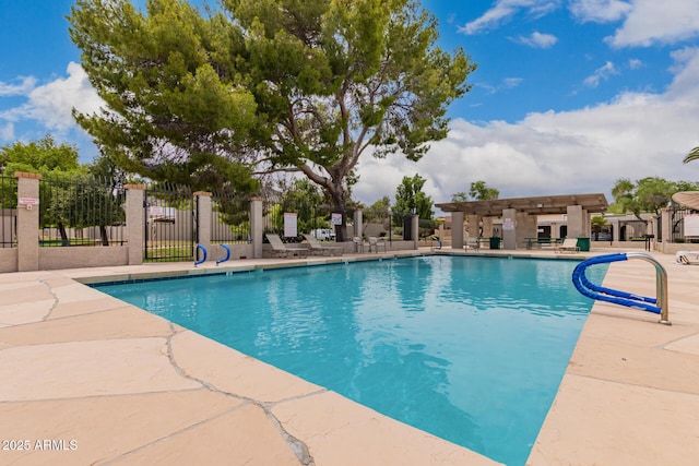 1173 E Cochise Dr, Phoenix, AZ 85020 - community pool with a pergola and a patio area