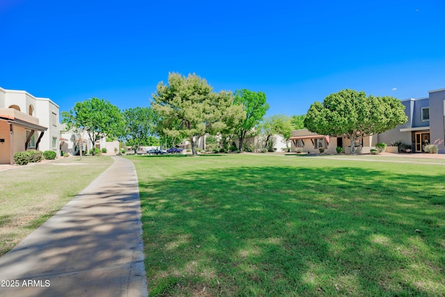 1726 W Claremont St, Phoenix, AZ 85015 - view of home's community featuring a yard and a residential view