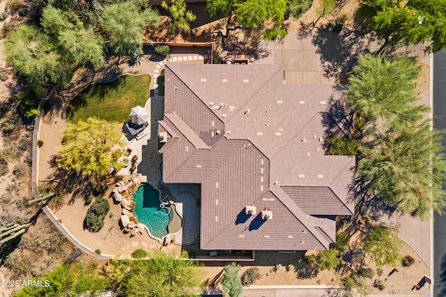 view from above of property featuring a pool