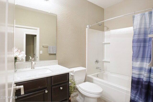 9295 W Wood Dr, Peoria, AZ 85381 - bathroom with vanity, toilet, and shower / bathtub combination with curtain