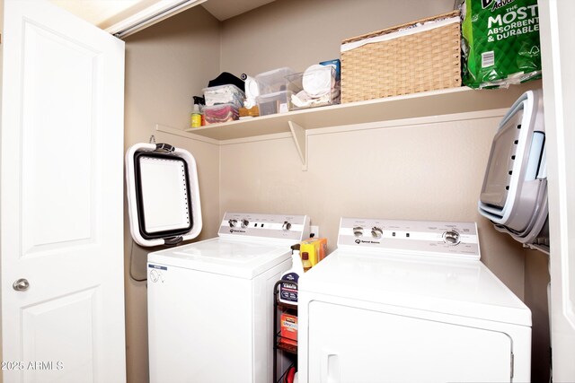 9295 W Wood Dr, Peoria, AZ 85381 - washroom featuring independent washer and dryer and laundry area