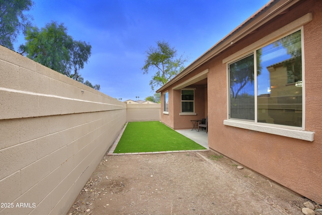 9295 W Wood Dr, Peoria, AZ 85381 - view of yard with a fenced backyard and a patio