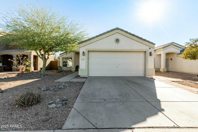 view of front facade featuring a garage