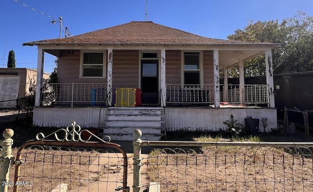 view of front of property featuring covered porch