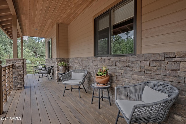 4047 W Forest Ct, Pine, AZ 85544 - wooden deck featuring a porch