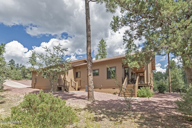 4047 W Forest Ct, Pine, AZ 85544 - back of property with crawl space and stairs