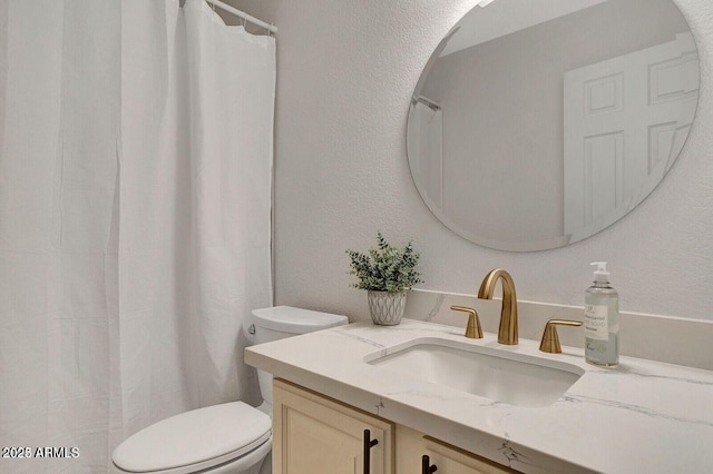 101 N 7th St Unit 225, Phoenix, AZ 85034 - bathroom featuring vanity and a shower with curtain