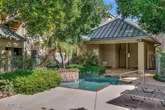 101 N 7th St Unit 225, Phoenix, AZ 85034 - view of swimming pool featuring a patio