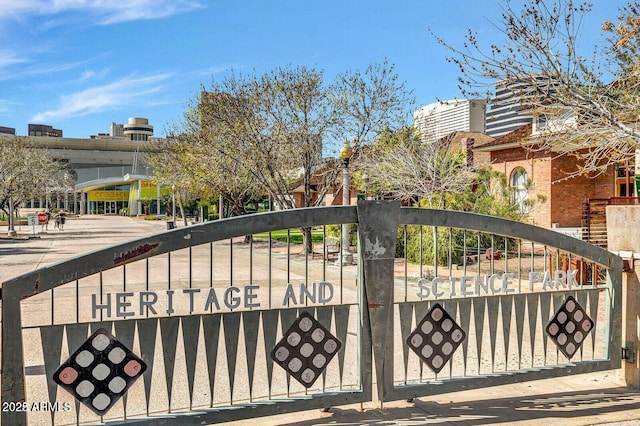 101 N 7th St Unit 225, Phoenix, AZ 85034 - view of gate