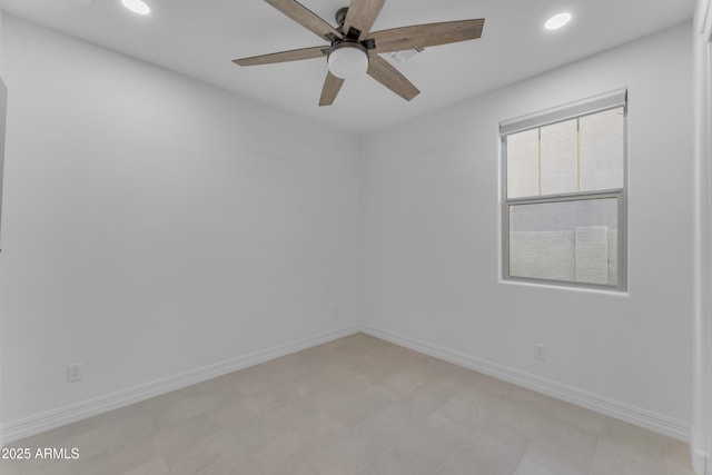 unfurnished room featuring ceiling fan