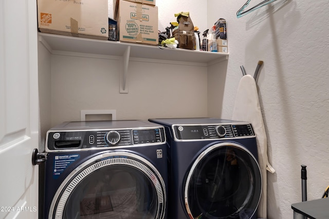 laundry room featuring independent washer and dryer