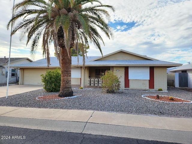 view of front of home featuring a garage