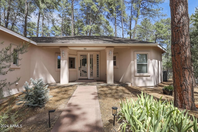 view of property entrance