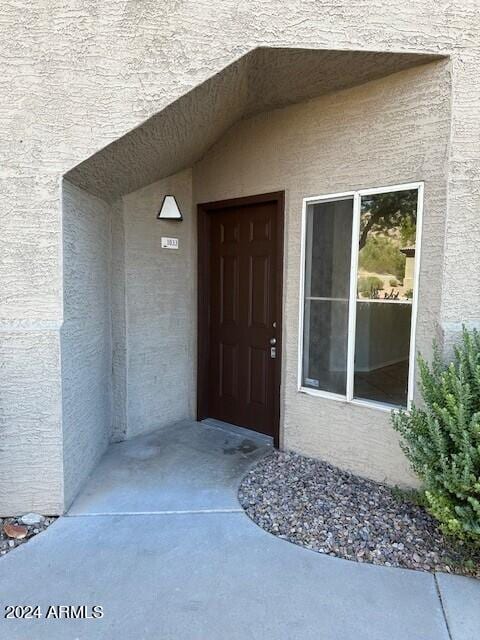 view of entrance to property