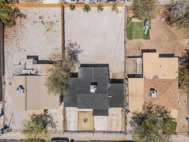 826 S Drew St, Mesa, AZ 85210 - drone / aerial view