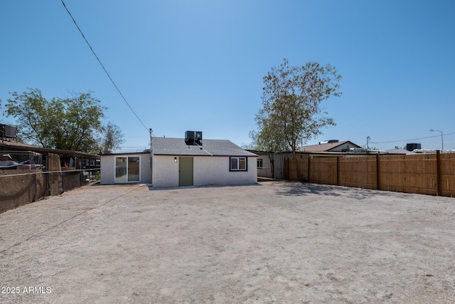 826 S Drew St, Mesa, AZ 85210 - back of property featuring a fenced backyard