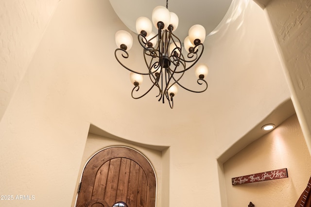 details featuring an inviting chandelier