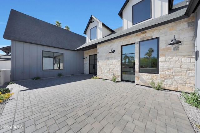 6126 E Charter Oak Rd, Scottsdale, AZ 85254 - view of patio / terrace