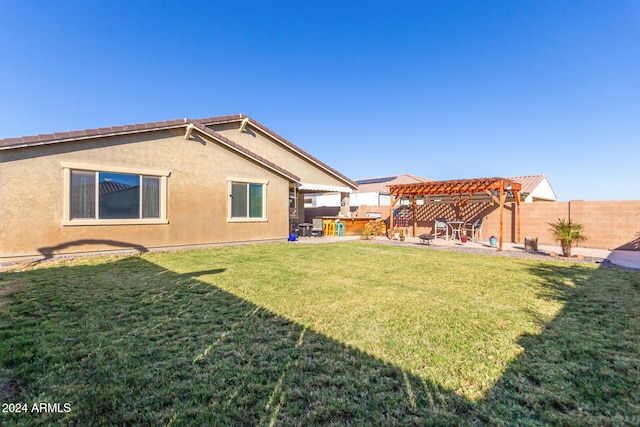 view of yard featuring a patio and a pergola