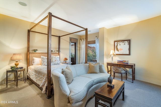 bedroom featuring carpet floors