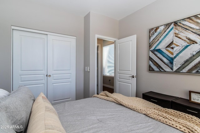 bedroom with a closet