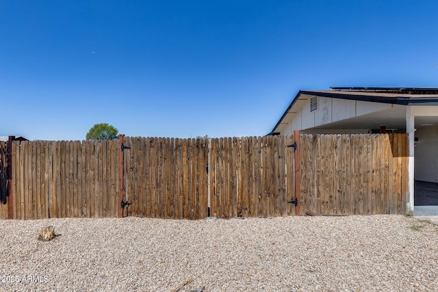 5504 N 69th Ave, Glendale, AZ 85303 - view of yard