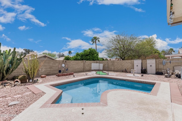 3349 E Lavey Ln, Phoenix, AZ 85032 - view of swimming pool featuring a fenced backyard and a fenced in pool
