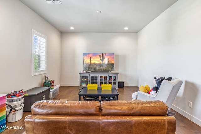 625 W Echo Ln, Phoenix, AZ 85021 - living room with baseboards, recessed lighting, and wood finished floors